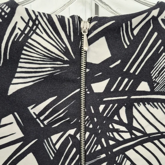 Elizabeth James Dress Mailyn Palm Leaf Stretch Black White Long Sleeve S… - Picture 9 of 12